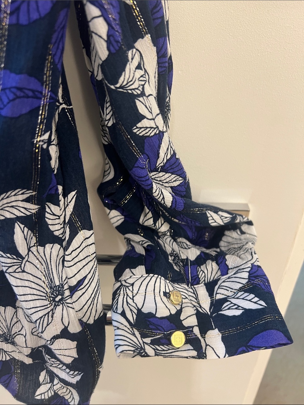 Liz Claiborne Navy, White & Purple Floral Button-Front Blouse - Picture 4 of 8